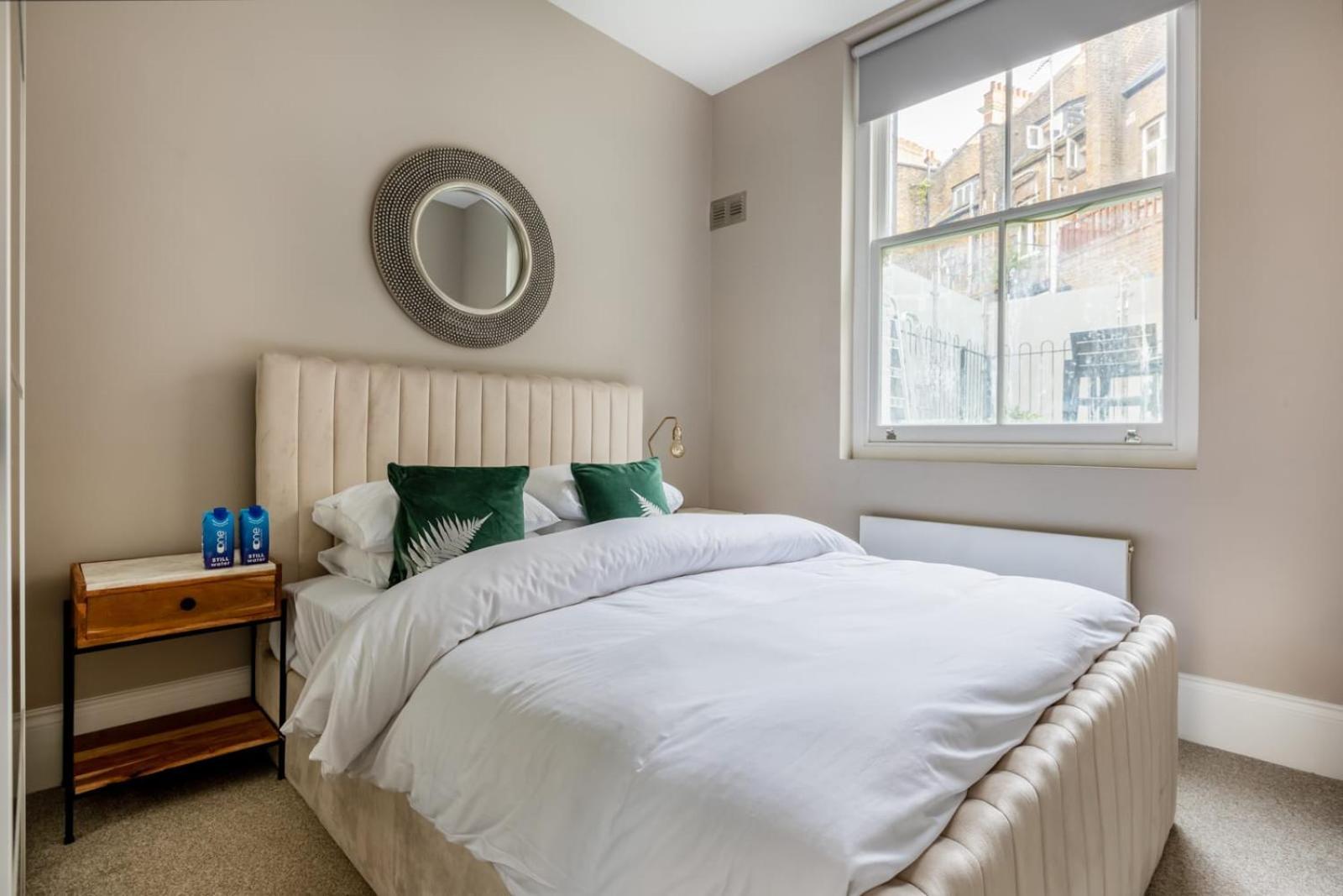 Hampstead High Flyer Villa London Eksteriør bilde